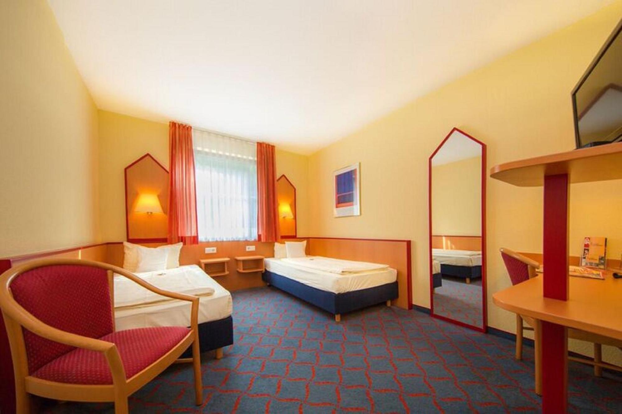 Montana Hotel Senden Екстериор снимка